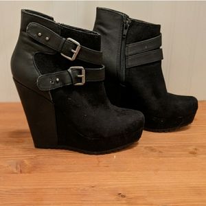 Mossimo Faux Suede Wedges